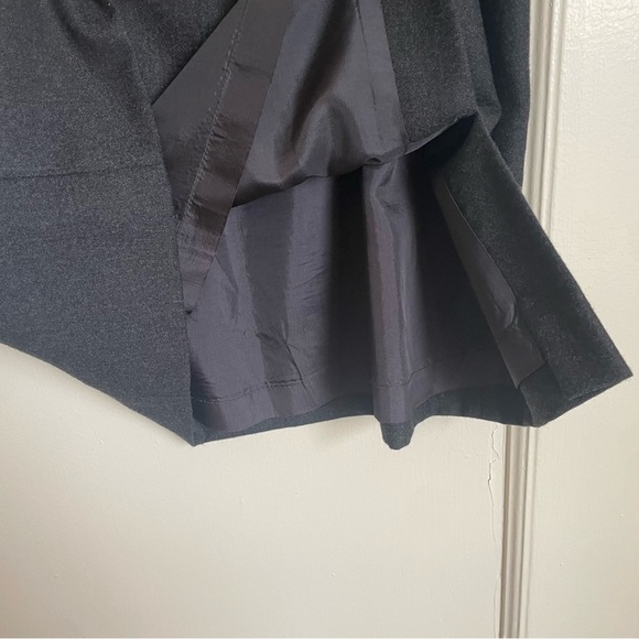 Jones New York Dark Gray Short Pencil Skirt with Side Slit - size 12 - Picture 3 of 6